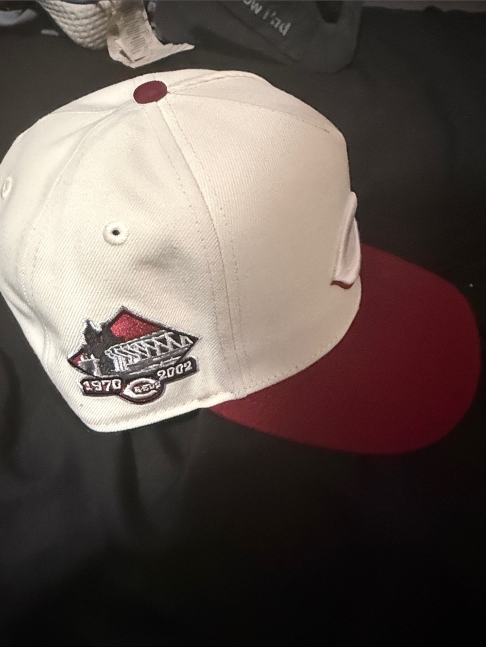 Cincinnati Reds Hat - Picture 2 of 5
